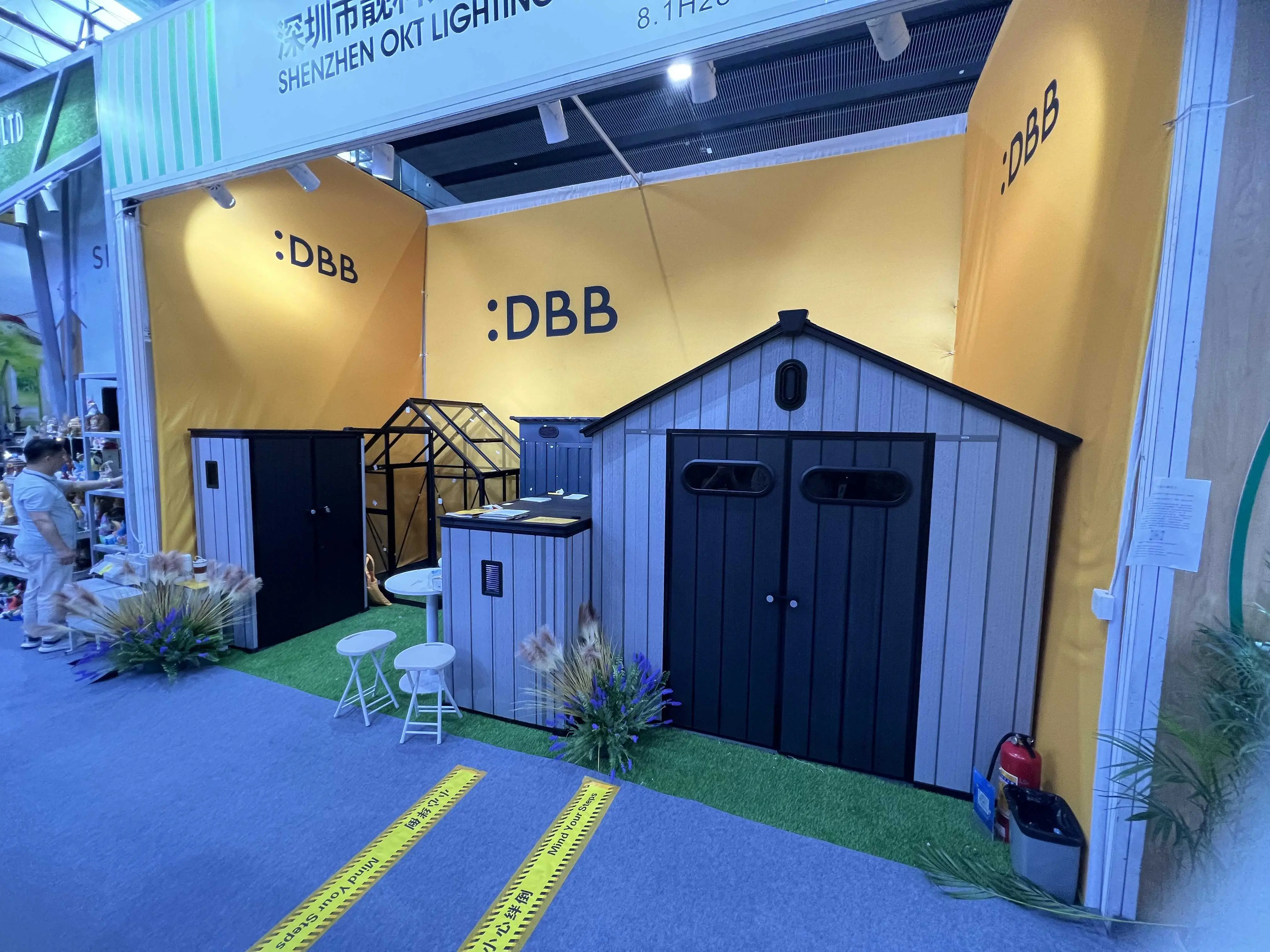 DBB brand showcases innovative products at the 135th Canton Fair, attracting inquiries from buyers 3 DBB Canton Fair1
